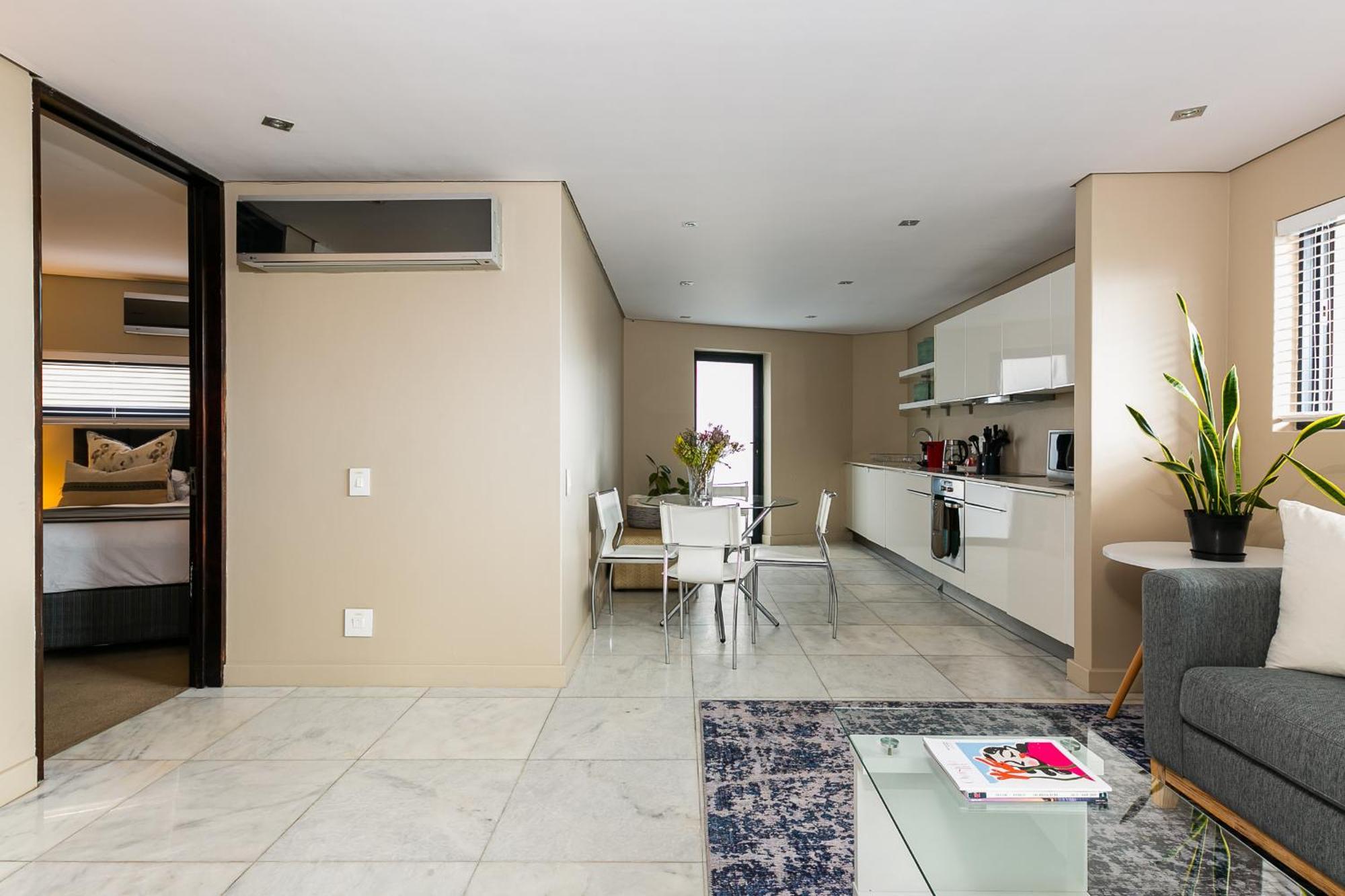 Lions Eye Luxury Apartments Cape Town Room photo